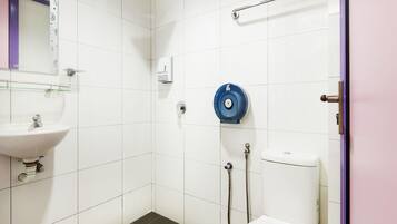 Suite superior, diversos llits | Bany | Dutxa, articles de tocador gratuïts i tovalloles