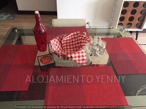 Unclassified image, 5 of 20, button