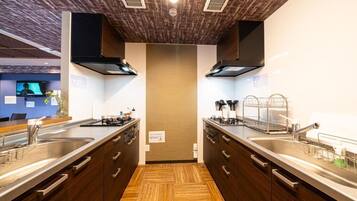Shared fridge, microwave