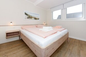 2 slaapkamers, een kluis op de kamer, wifi, beddengoed