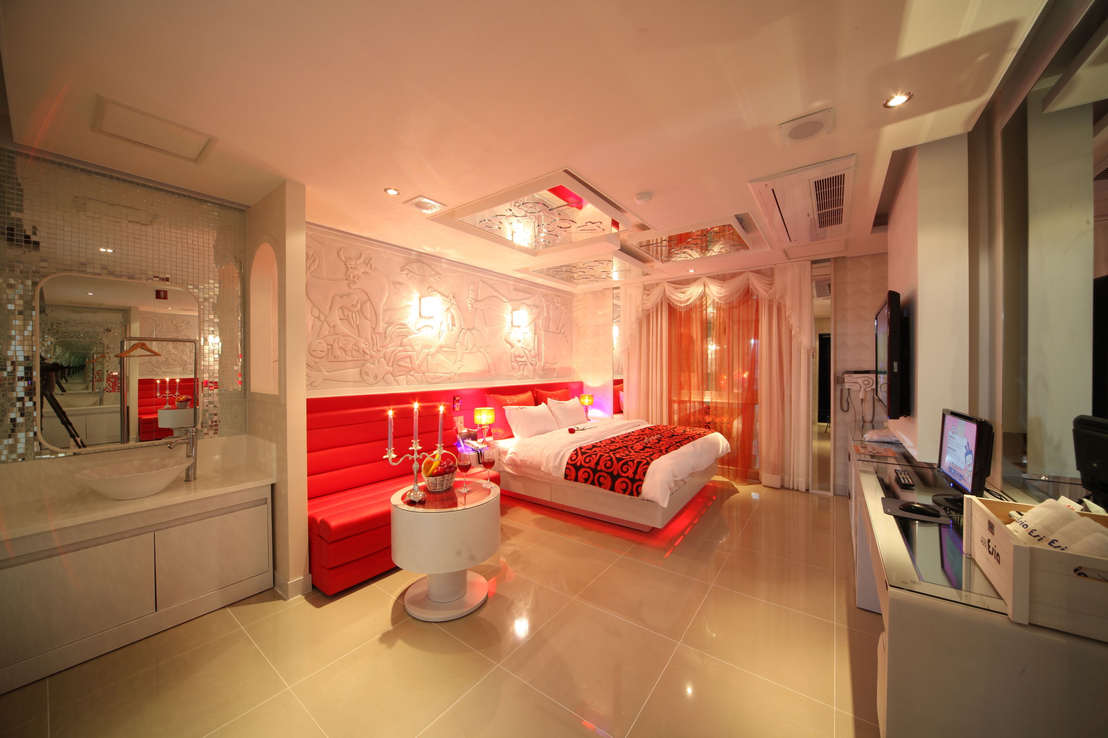 standard room | minibar, blackout curtains, soundproofing, free wifi