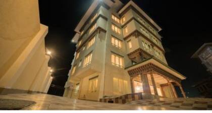 Hotel Lhayul