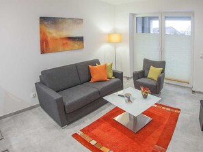 Unclassified image, 3 of 21, button