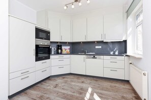 Fridge, microwave, oven, dishwasher