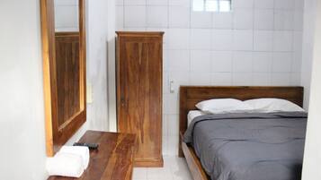 Superior Room | Desk, free WiFi, bed sheets