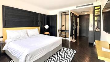 Free minibar items, in-room safe, desk, laptop workspace