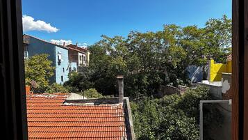 Comfort Triple Room, Multiple Beds, Non Smoking | View from room