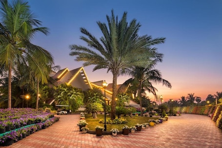 Exterior. Sunray Village Resort