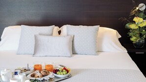 Junior Suite | Hidangan sarapan | Termasuk sarapan bufet setiap hari 