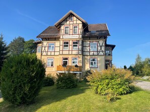 Imagen sin descripción, 4 de 30, botón