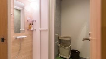 Shower, hair dryer, slippers, bidet