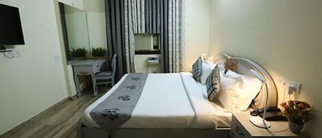 Estudio Deluxe | Escritorio, camas extra, wifi gratis y ropa de cama
