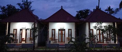 Front of property - evening/night