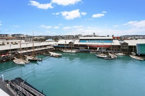 Superior Apartment, 1 Bedroom, Seaview, Balcony | 陽台