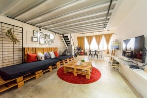 Family Room, Multiple Beds | Desk, rollaway beds, free WiFi, bed sheets