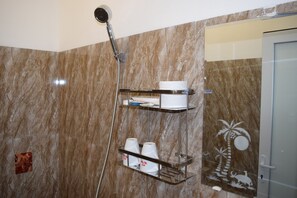 Bathroom - My Ngoc Hotel (Buon Ma Thuot)
