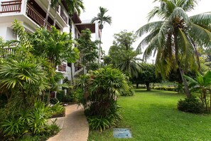 Property grounds - The Sands Apartment by Rents In Phuket (Rawai)