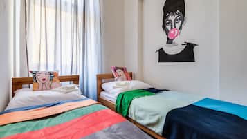 Free WiFi, bed sheets