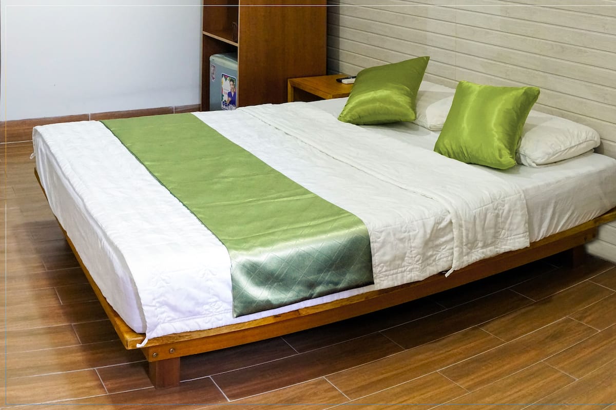 Phòng phong cách cổ điển, 1 giường cỡ queen, quang cảnh biển | Truy cập Internet không dây miễn phí 