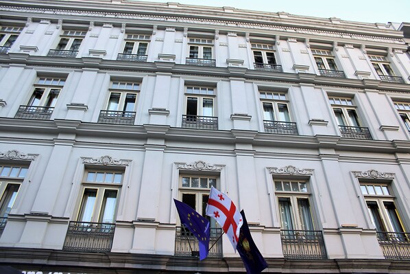 Exterior - Aqua Liberty Hotel (Tbilisi)