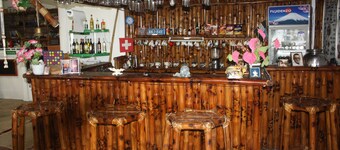 Octopussy Bungalow Beach Resort sijaitsee keskeisellä paikalla, joten pääset helposti tutustumaan kaupungin kiehtoviin turistikohteisiin