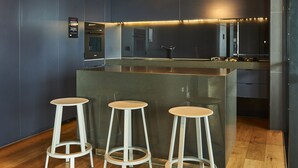 Interior - Modern Apartment in Urban Centre (Melbourne)