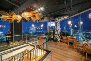 Restaurant - Sala Danang Beach Hotel (Da Nang)