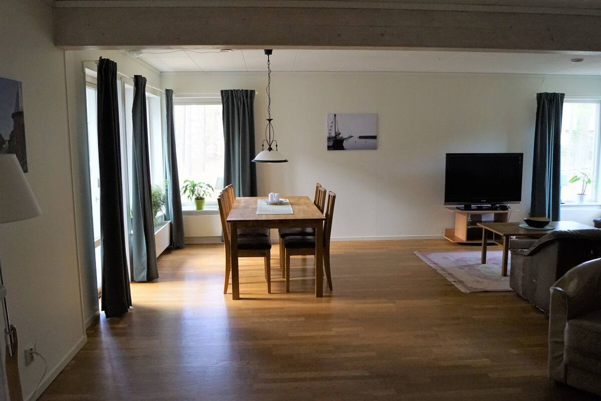 Villa, 3 chambres, salle de bains attenante | Salle de séjour