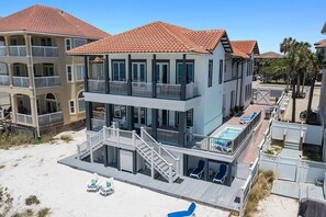 Exterior - Tropic Like It's Hot - Beachfront House in Destin with Private Pool & Direct Beach Access (Destin)