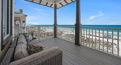 Tropic Like It's Hot - Beachfront House in Destin with Private Pool & Direct Beach Access