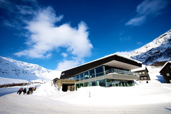 Exterior - Røldalsterrassen (Ullensvang)