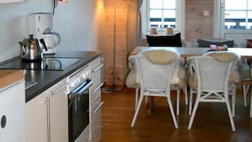 Apartment, 1 Bedroom (With Loft) | Private kitchen | Fridge, oven, stovetop