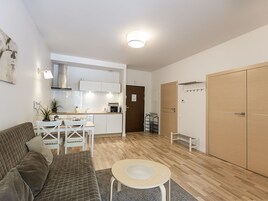 Baltycka 10 Apartament 9 | Tabla de planchar con plancha, wifi gratis, ropa de cama