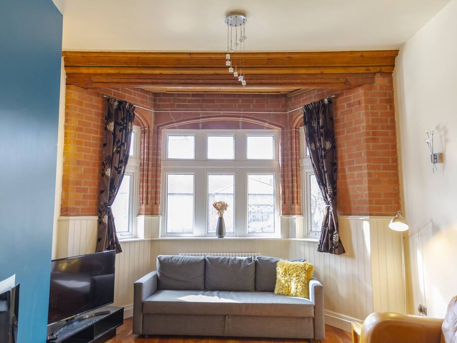 Apartment, Multiple Beds | Living room | 30-inch flat-screen TV with digital channels, TV, fireplace