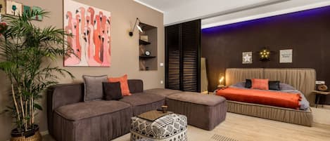 Studio (Teo 2) | Living area | Flat-screen TV