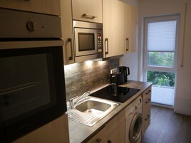 Minibar, cortinas blackout, wifi gratis y ropa de cama 