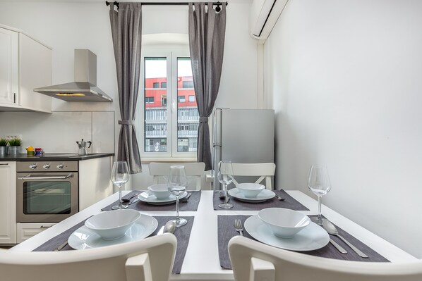 City Apartment, 2 Bedrooms | In-room dining - Apartment Stay IN (Rijeka)