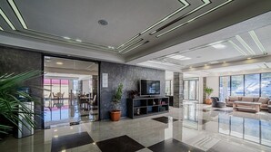 Lobby - Amiranis Parki (Borjomi)