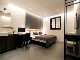 Standard Room | Soundproofing, free WiFi, bed sheets