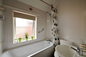 House | Bathroom