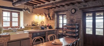 Umbrian Villa Retreat in Pietralunga With a Pool