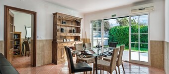 Rustic Villa With Pool Near Olhao