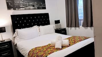 3 bedrooms, iron/ironing board, free WiFi, bed sheets