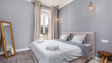 Comfort-Apartment, 1 Schlafzimmer (1) | 1 Schlafzimmer, schallisolierte Zimmer, Bügeleisen/Bügelbrett