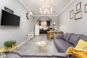 Televisión de pantalla plana