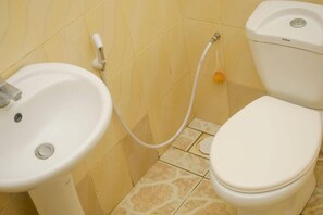 Cottage | Bathroom