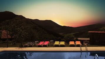 Seasonal outdoor pool