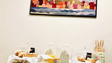 Sudah termasuk sarapan ala kontinental setiap hari