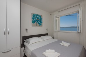 Apartment, Sea View (2) | Free cribs/infant beds, free WiFi, bed sheets - Apartments Mladen (Podgora)