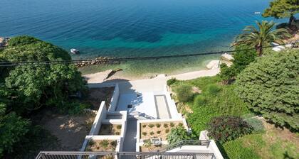 Apartments Mladen